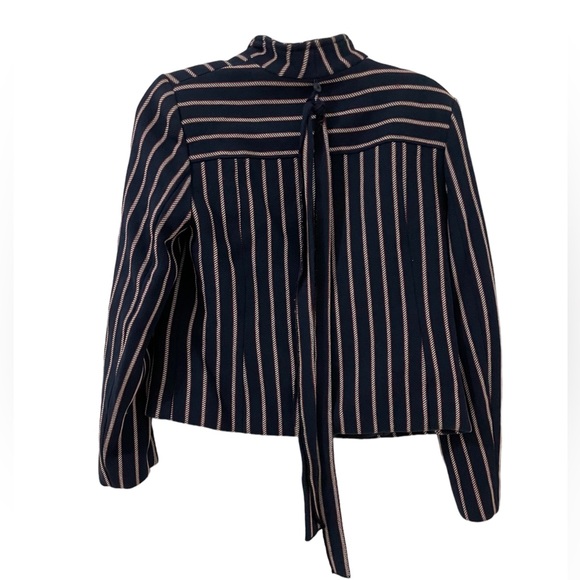 Banana Republic navy with white and red stripes blazer. Has a tie in the back. - Picture 2 of 2